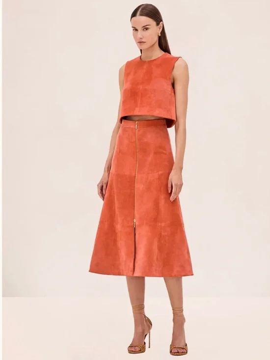 Alexis Benty Skirt in Faux Amber Suede - Picture 3 of 6